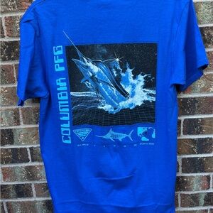 Columbia T Shirt Performance Fishing Gear Marlin Blue New with tags Medium